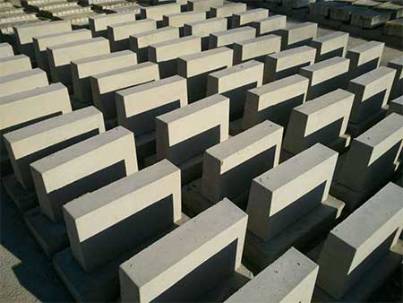 路沿石、流水石