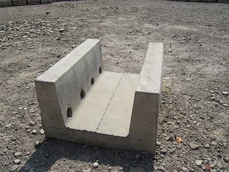 路沿石、流水石